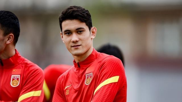 大利亚相遇, 让他职业生